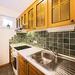 Apartment Baki *